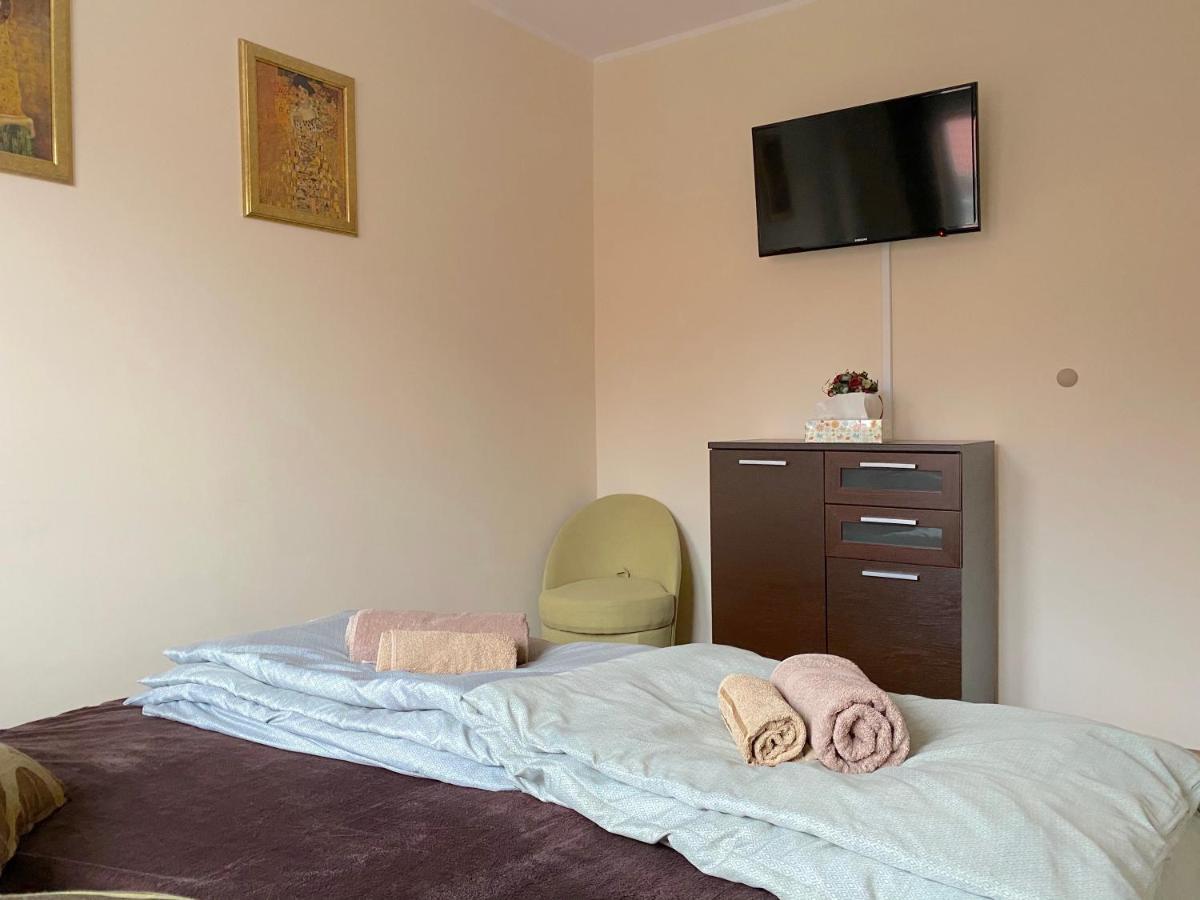 Swish Apartment -10 Min To Old Town Gdansk,Pkp & Shopping Mall エクステリア 写真