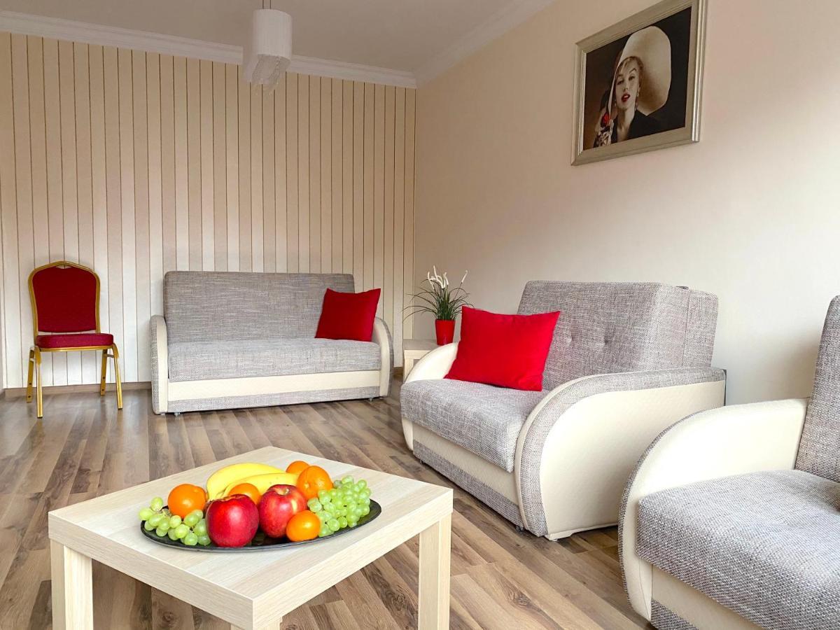 Swish Apartment -10 Min To Old Town Gdansk,Pkp & Shopping Mall エクステリア 写真